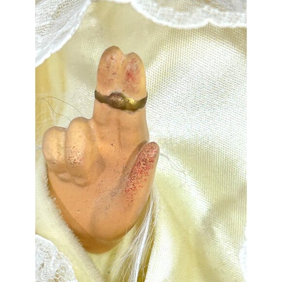 Infant Prague Child Jesus Chalk/Plaster Statue Robe Religious Vtg 11” Figurine - Picture 5 of 17